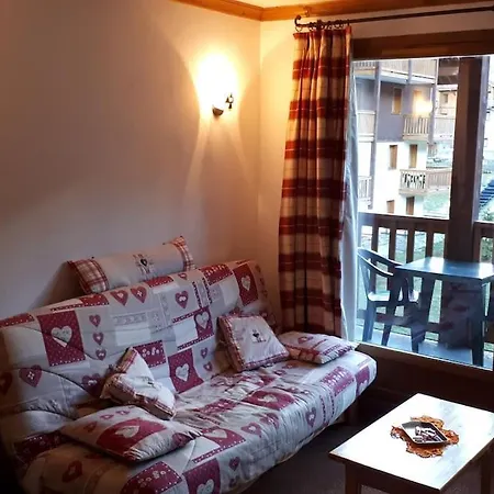 Residences De Luxe Les Alpages Val Cenis - 4 Pers لانسليبورغ-مونت-سينيس