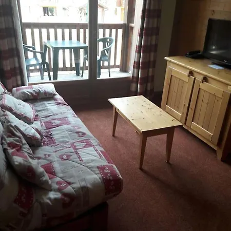 Residences De Luxe Les Alpages Val Cenis - 4 Pers * لانسليبورغ-مونت-سينيس